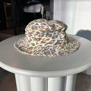Animal print bucket hat